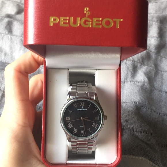 Peugeot Watch Stainless Steel Great Condition - Picture 6 of 6
